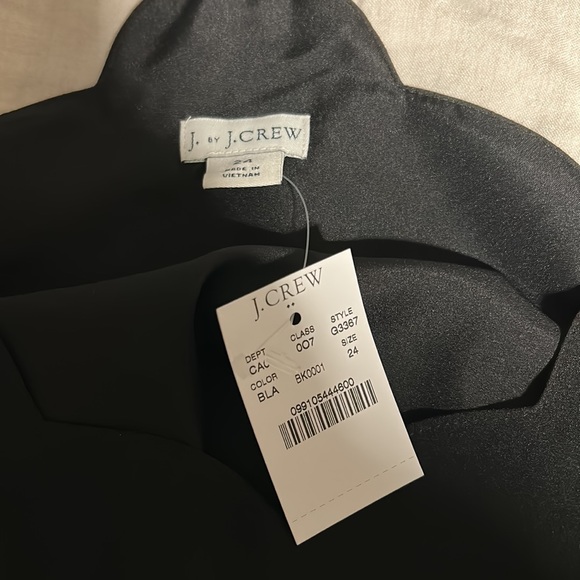 NWT Black scalloped J.Crew camisole - Picture 2 of 2